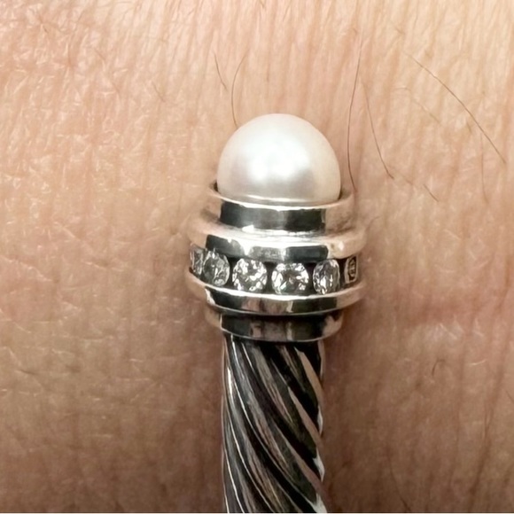 David Yurman Cable Classic Collection®
Bracelet with Pearl and Diamonds - Picture 11 of 11